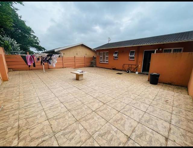 3 BEDROOM PROPERTY TO RENT IN MONTCLAIR